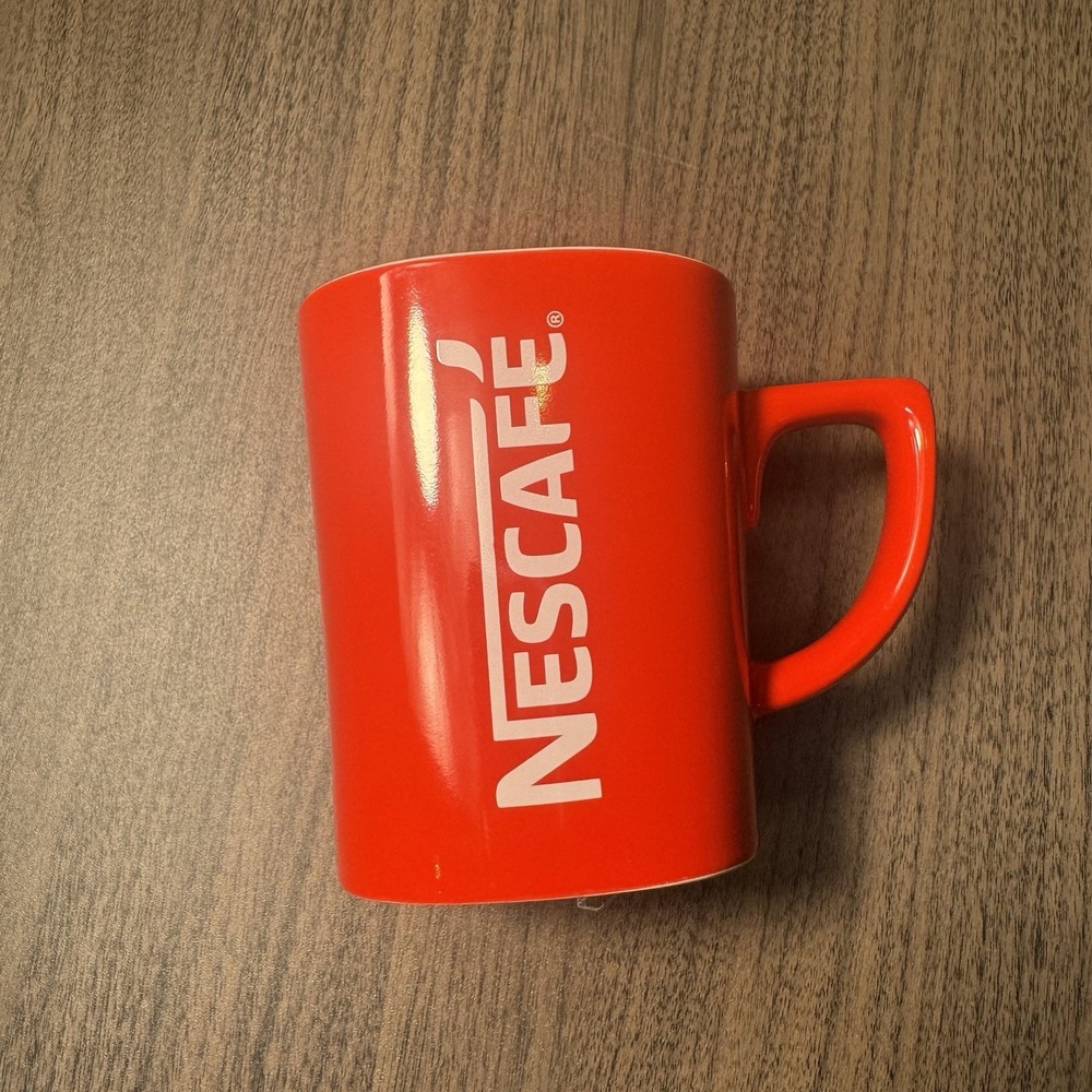 nestle nescafe‎ red coffee mug collectible